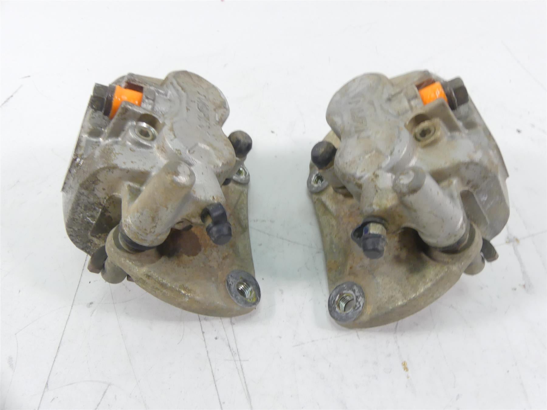 2020 Can-Am Commander 1000R XT Nissin Front Brake Calipers 705601129 705601128 {{ shop.shopifyCountryName }} - Mototech271