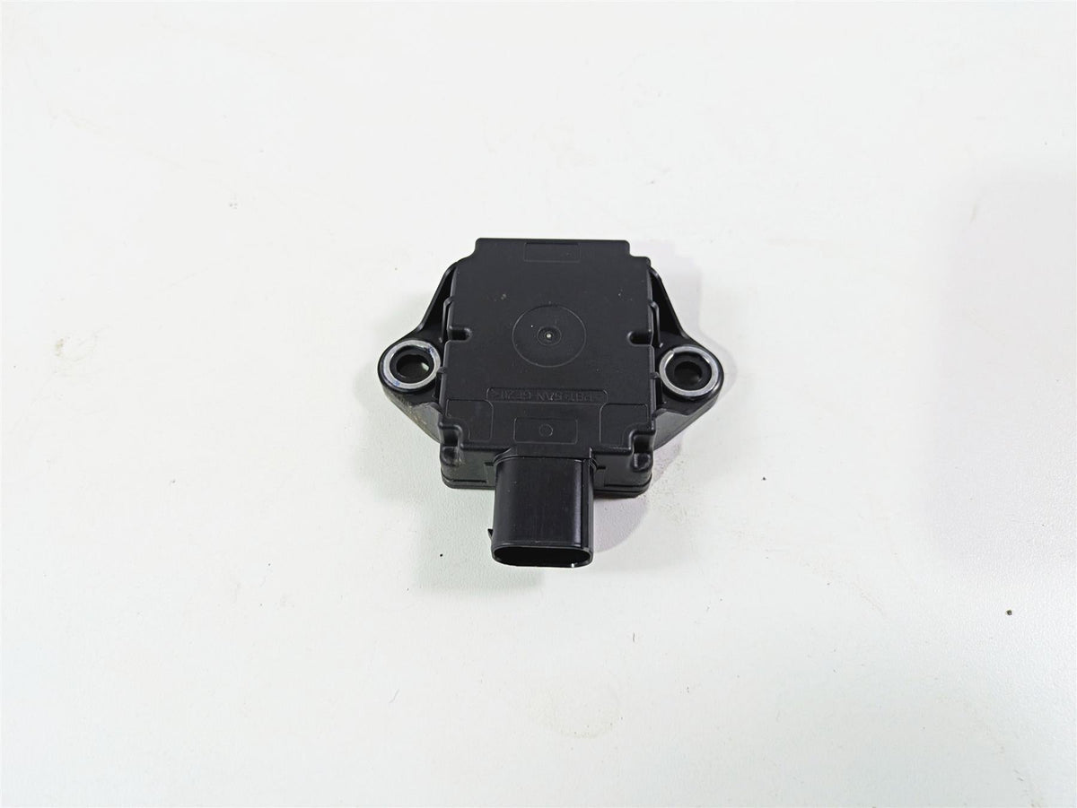 2024 Triumph Tiger 900 GT Lean Angle Fall Tilt Sensor T2508035 {{ shop.shopifyCountryName }} - Mototech271