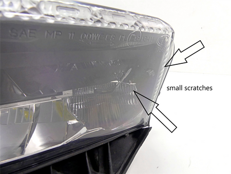 2012 Ducati Panigale 1199S Headlight Head Light Lamp lens -Read 52010222B {{ shop.shopifyCountryName }} - Mototech271