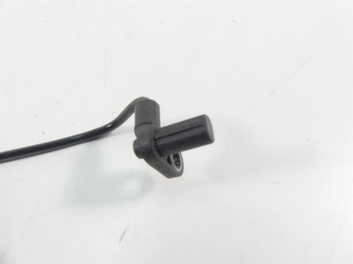 2020 Triumph Speed Triple RS 1050 Rear Abs Brake Wheel Speed Sensor T2021672 {{ shop.shopifyCountryName }} - Mototech271