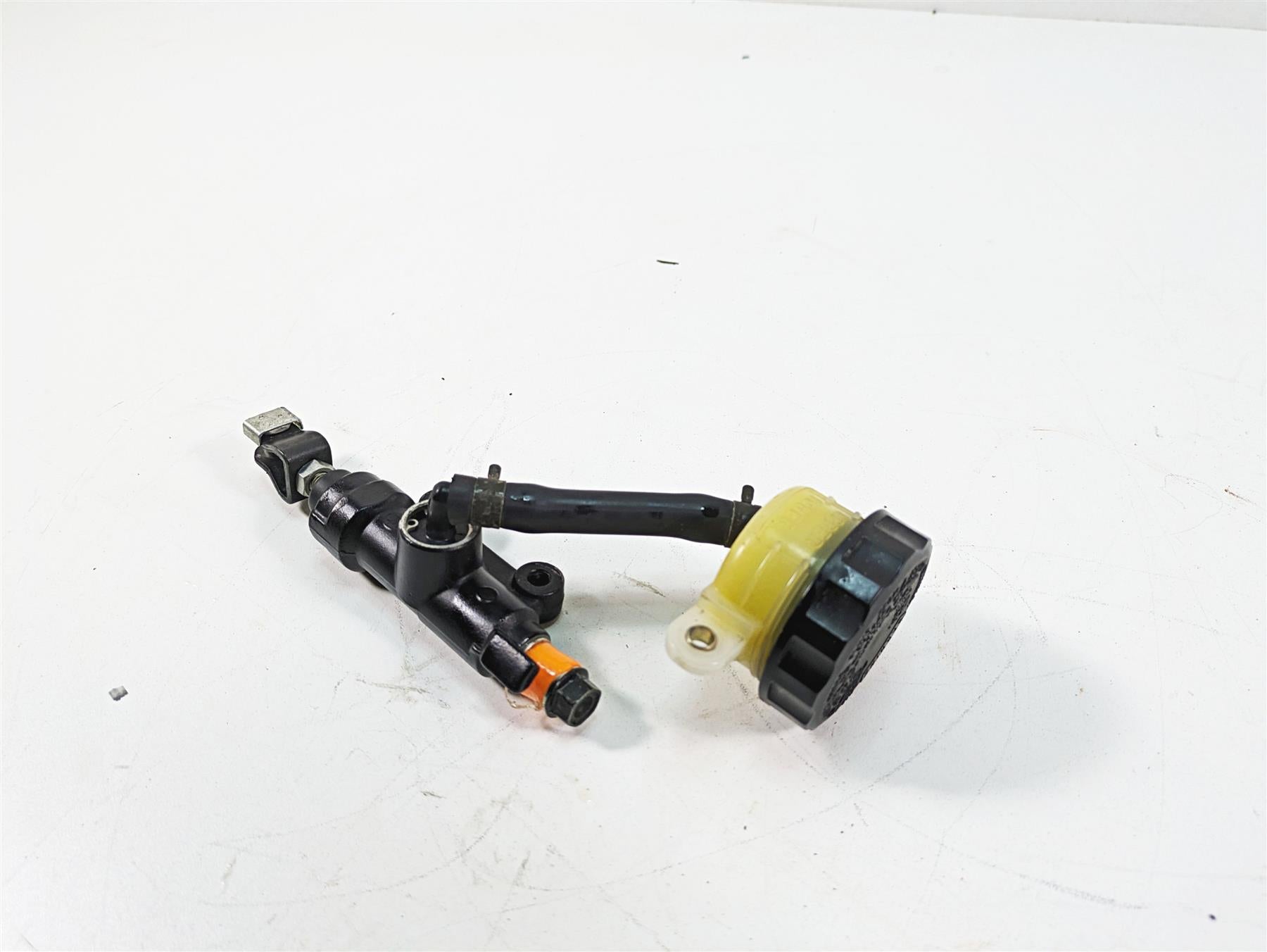 2006 Honda V-Twin VTX1300 R Nissin Rear Brake Master Cylinder 43510-MEA-902 {{ shop.shopifyCountryName }} - Mototech271