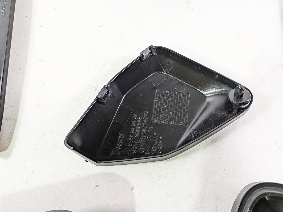 2013 Ducati Hyperstrada 821 Black Molded Infill Ignition Cover Fairing Set {{ shop.shopifyCountryName }} - Mototech271