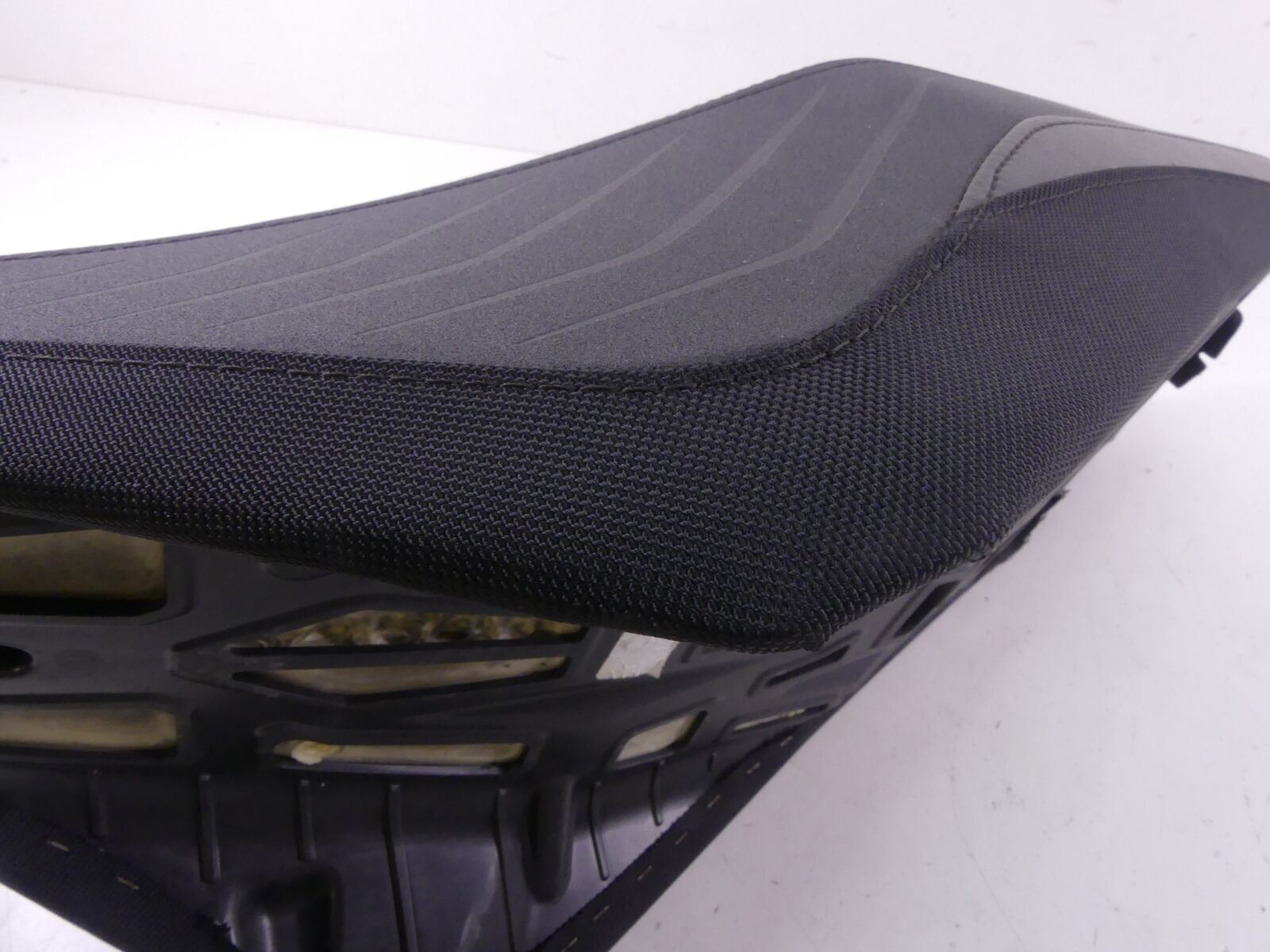 2021 Polaris 650 Matryx Indy VR1 Rider Driver Passenger Dual Saddle Seat 2689675 {{ shop.shopifyCountryName }} - Mototech271