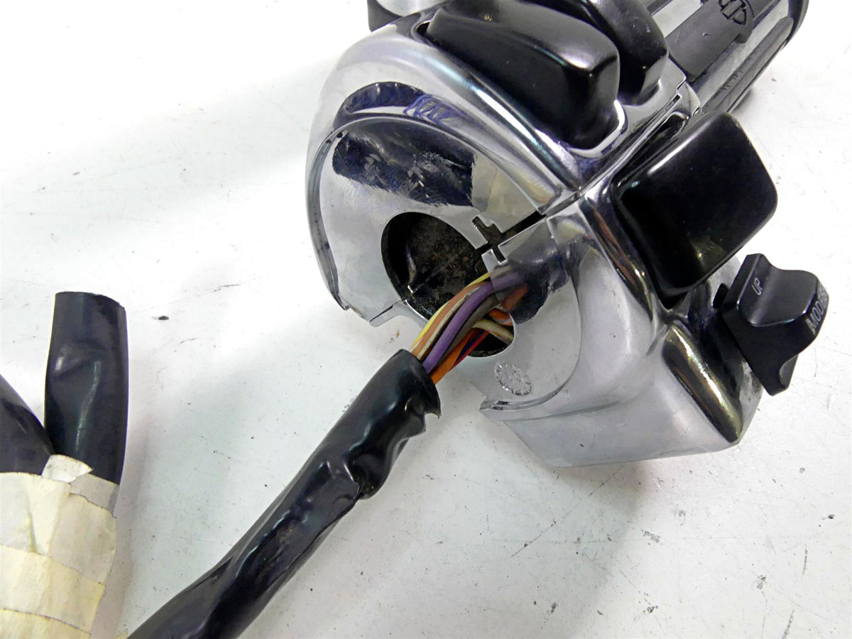 2002 Harley Touring FLHTC Electra Glide Chrome Hand Control Switch Set 71685-06A {{ shop.shopifyCountryName }} - Mototech271