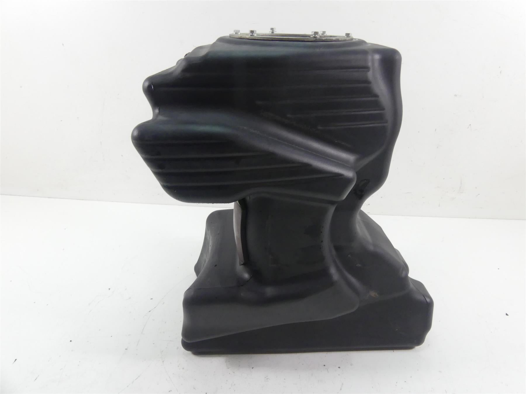 2012 Harley VRSCF Muscle Rod Plastic Fuel Gas Petrol Tank Reservoir 61328-07A {{ shop.shopifyCountryName }} - Mototech271