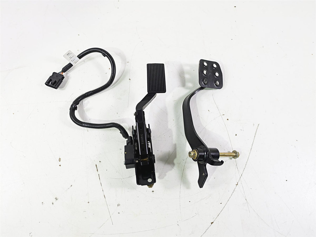 2023 Can Am Maverick X3 XMR Turbo RR Foot Brake Accelerate Pedal Set 707001803 {{ shop.shopifyCountryName }} - Mototech271