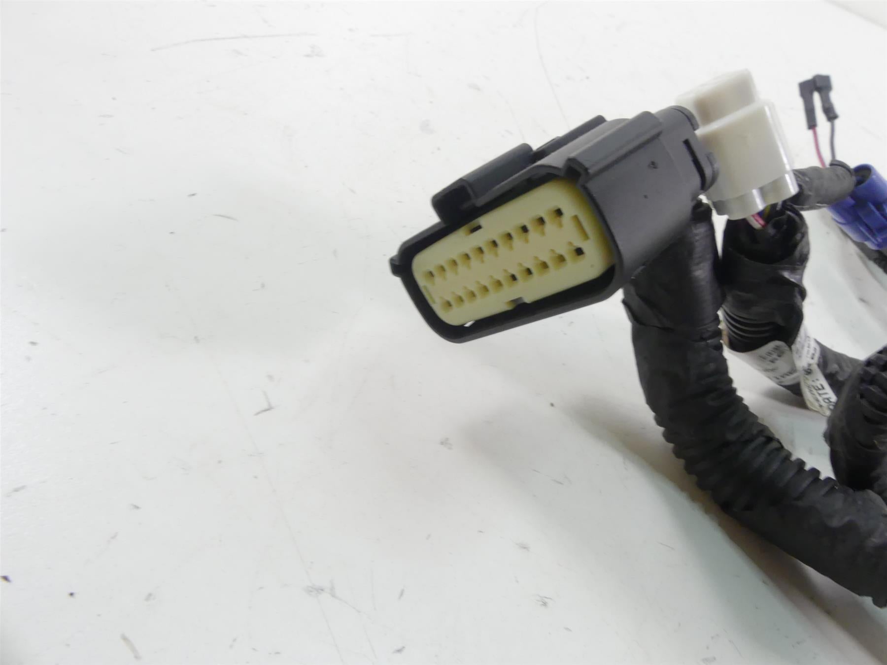 2017 Arctic Mountain Cat M8000 153 Front Hood Wiring Harness - No Cuts 1686-638 {{ shop.shopifyCountryName }} - Mototech271