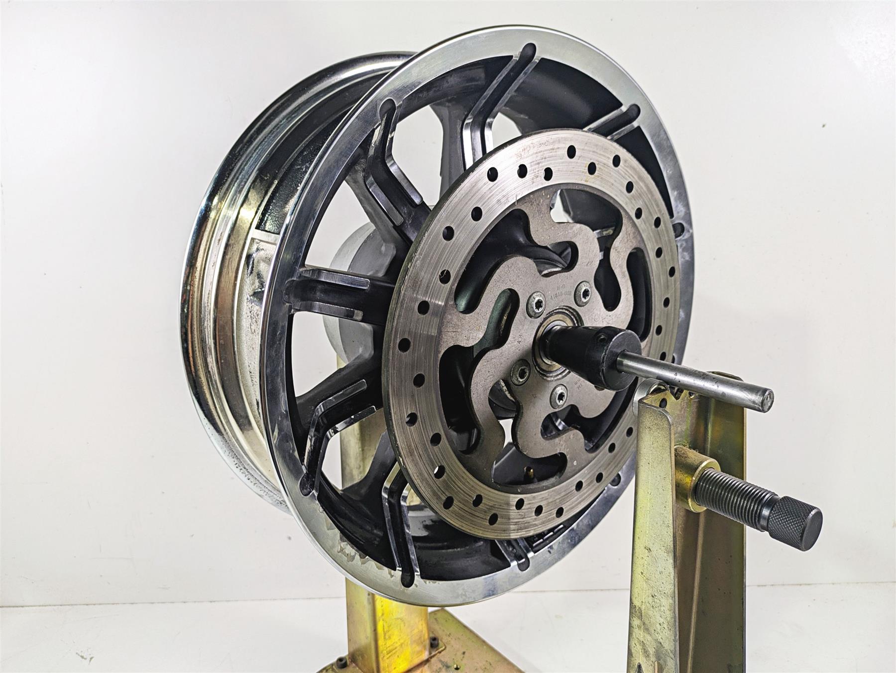2015 Harley Touring FLHTKL Electra Glide 16x5 Rear Wheel Cast 10 Spoke 40900391 {{ shop.shopifyCountryName }} - Mototech271