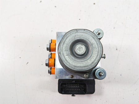 2015 Harley Touring FLHXS Street Glide Abs Brake Pump Module 41100013A {{ shop.shopifyCountryName }} - Mototech271