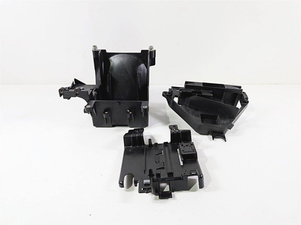 2014 Harley Touring FLHTK Electra Glide Battery & Electrical Holder 66000010A-Mototech271