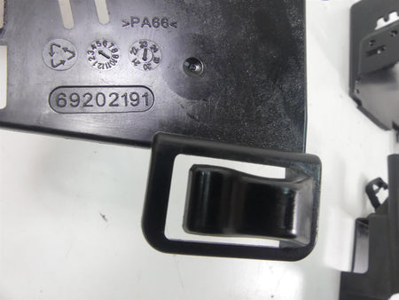 2021 Harley Softail FXBBS 114 Street Bob Electrical Battery Carrier Set 69201523 {{ shop.shopifyCountryName }} - Mototech271