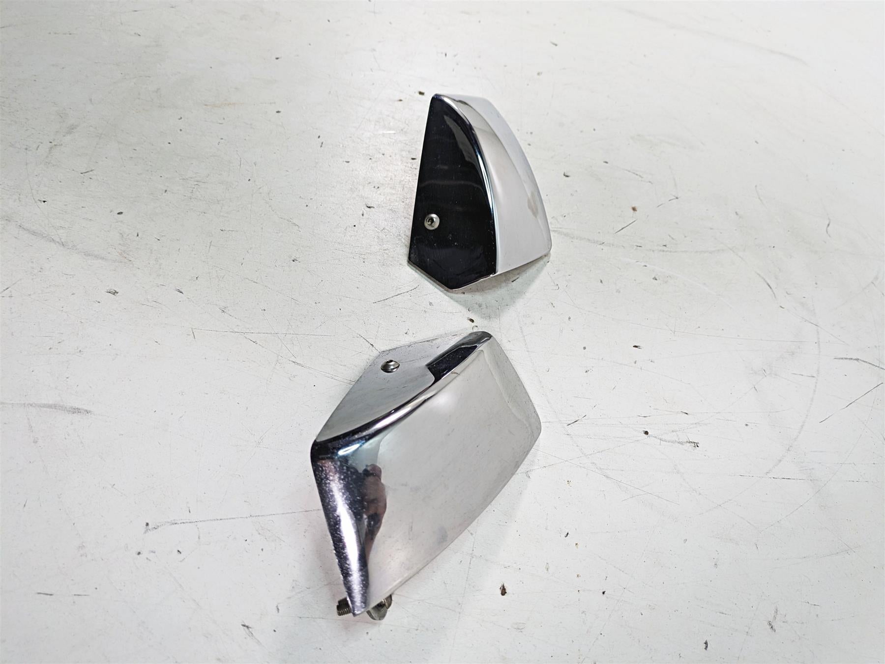 2013 Moto Guzzi V7 750 Stone Throttle Body Chrome Cover Set 978938 978939 {{ shop.shopifyCountryName }} - Mototech271