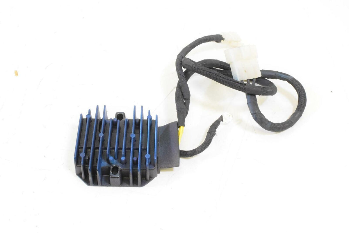 2018 Husqvarna 401 Vitpilen Rectifier Voltage Regulator 93011034000 {{ shop.shopifyCountryName }} - Mototech271
