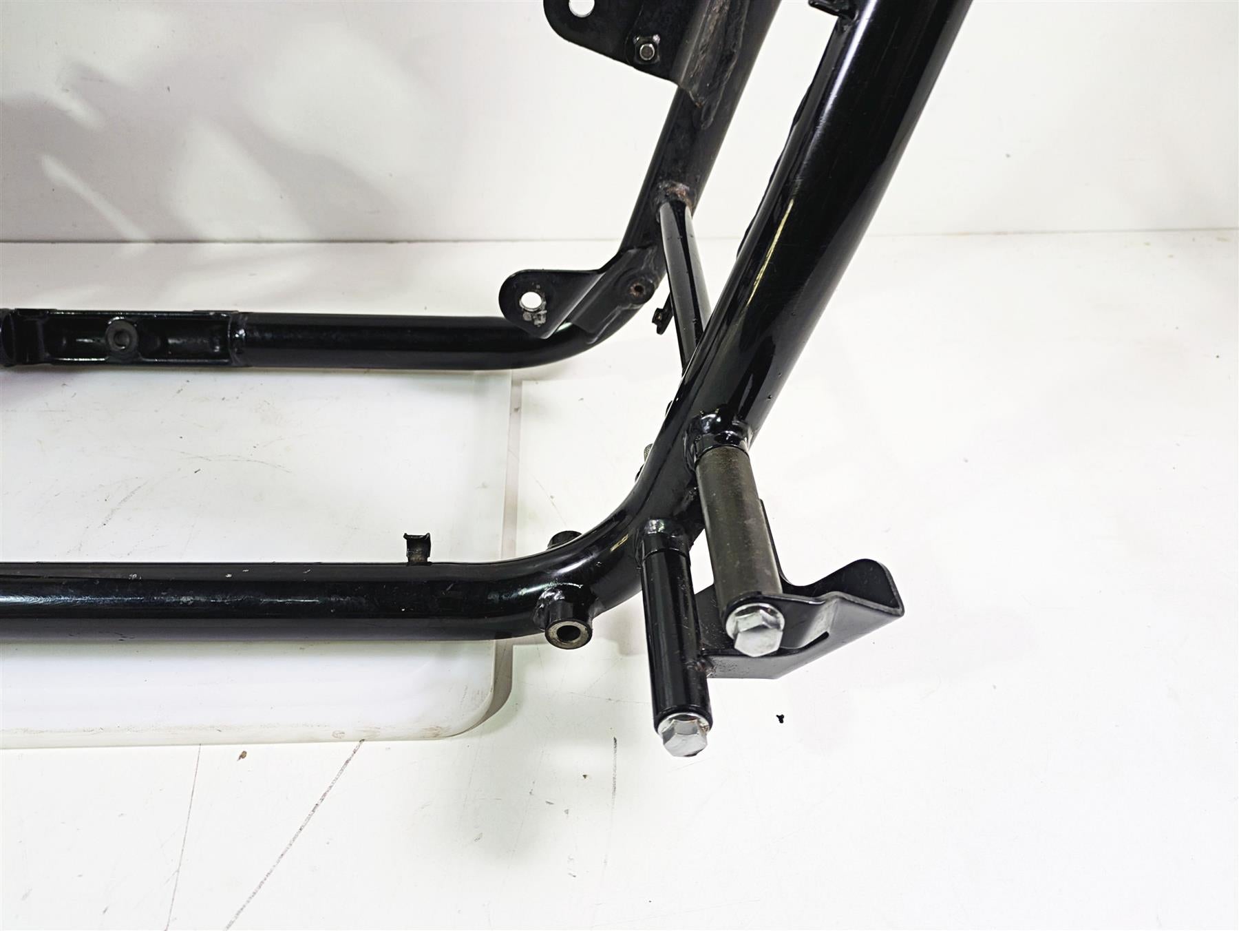 2002 Honda V-Twin VTX1800 C Straight Main Frame & Swingarm With Clean Texas Title 50100-MCH-770 {{ shop.shopifyCountryName }} - Mototech271