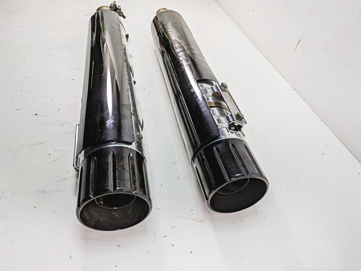 2018 Harley Touring FLHXSE CVO Street Glide Exhaust Pipe Muffler Set 64900732 {{ shop.shopifyCountryName }} - Mototech271