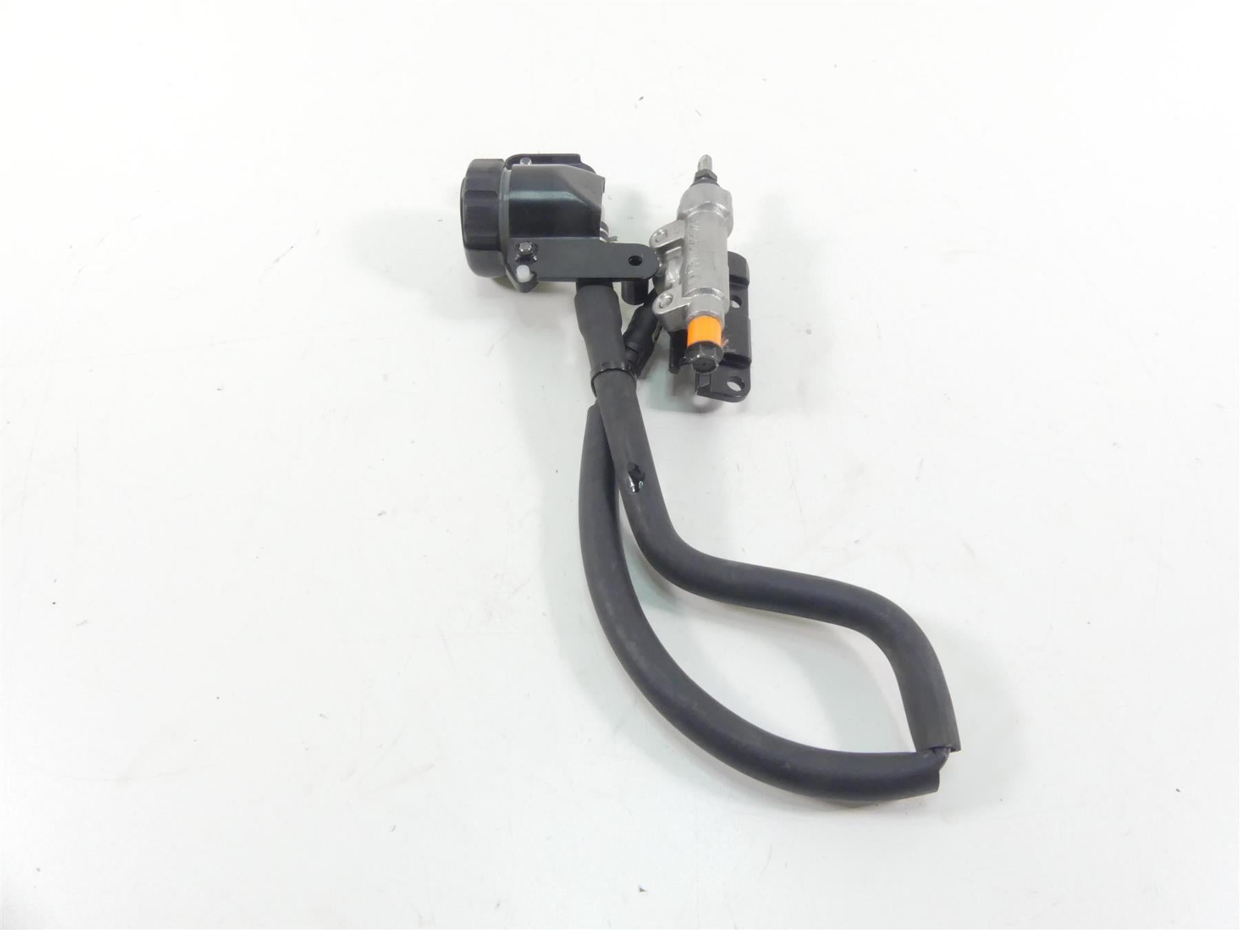 2009 Yamaha XV1700 Road Star Warrior Rear Brake Master Cylinder 1/2 4NK-2583V-00 {{ shop.shopifyCountryName }} - Mototech271