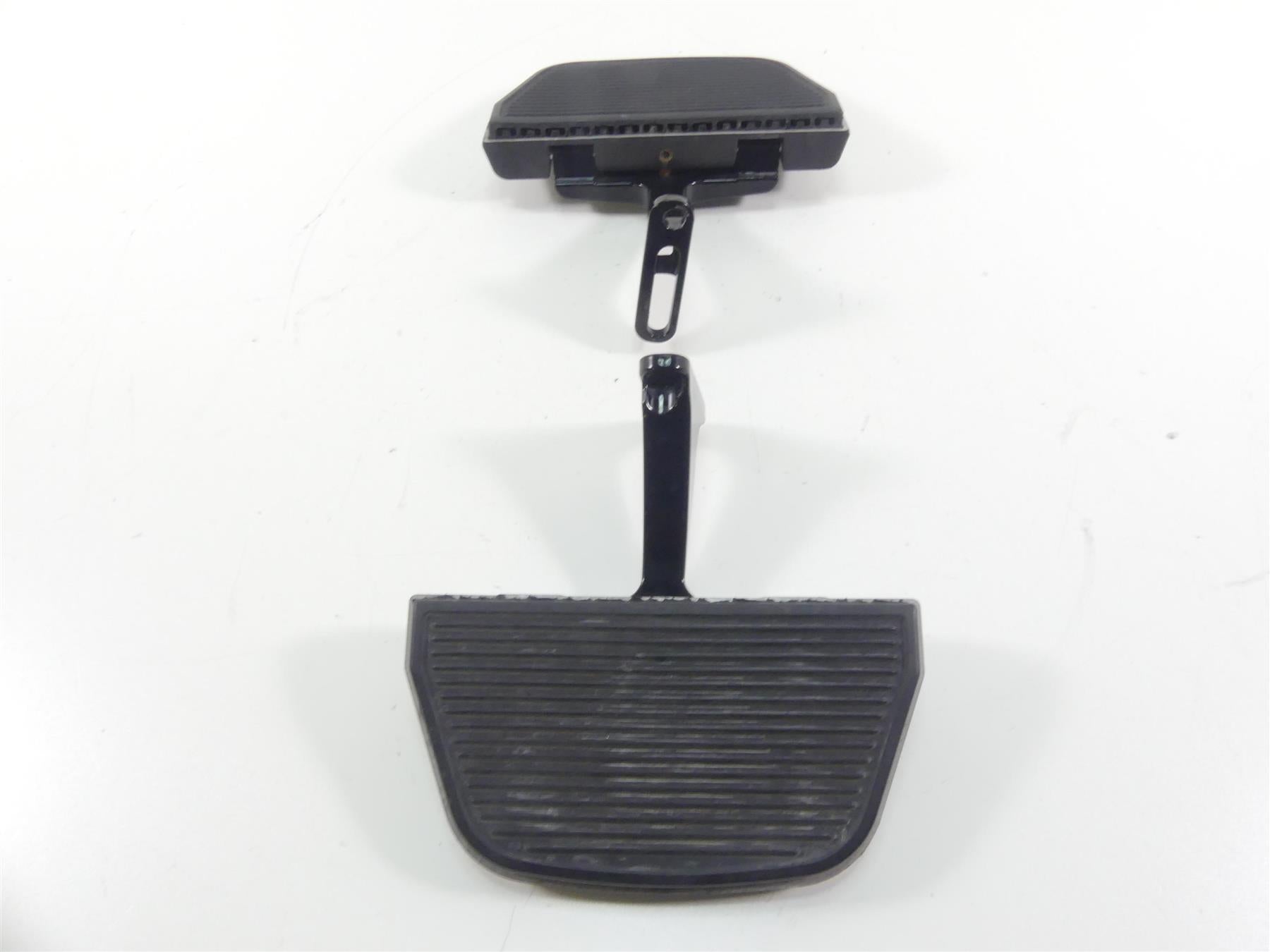 2016 Harley Touring FLHR Road King Rear Passenger Floor Board Set 52719-10 {{ shop.shopifyCountryName }} - Mototech271