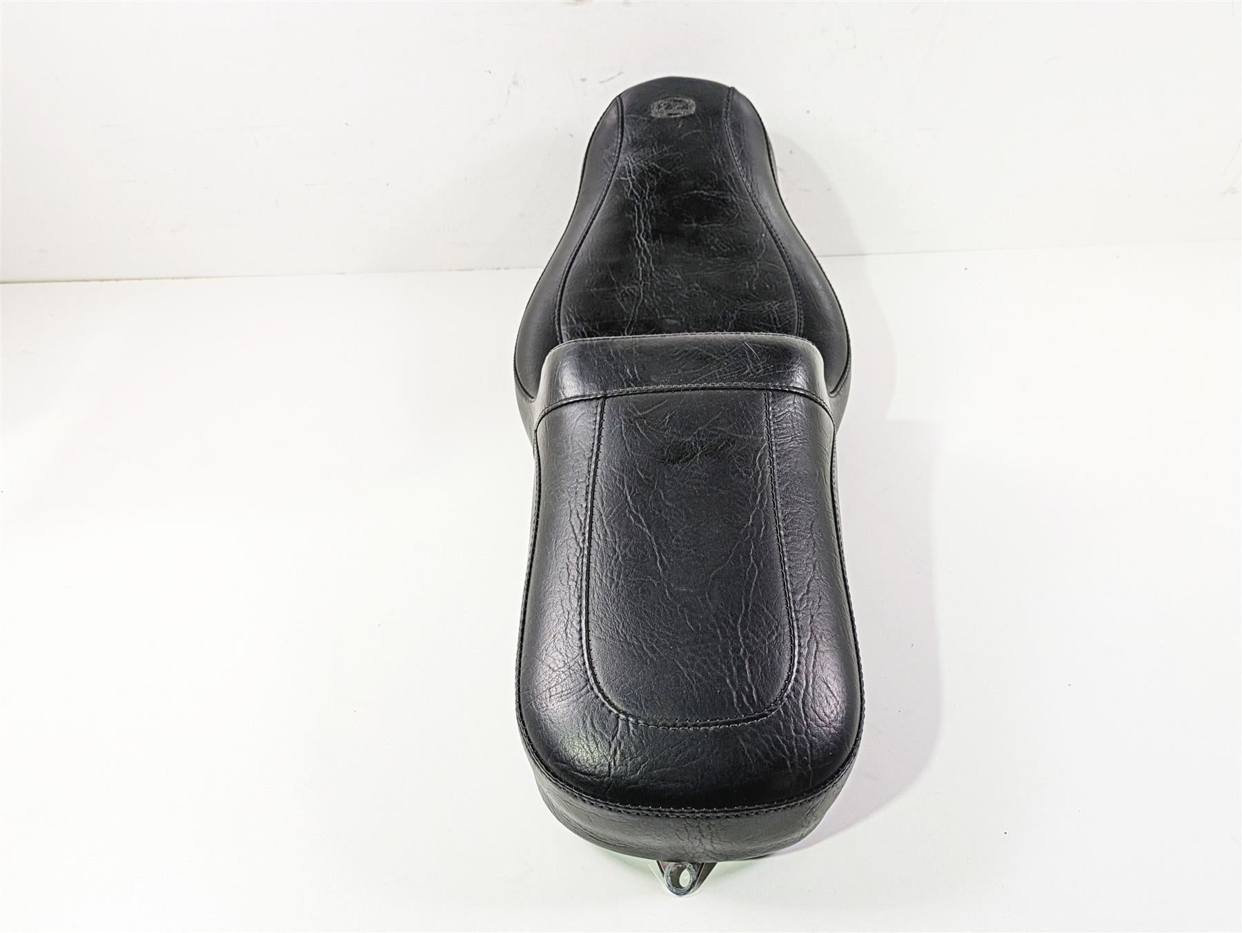 2011 Harley FXDC Dyna Super Glide Mustang Squareback Seat Saddle 75615 {{ shop.shopifyCountryName }} - Mototech271