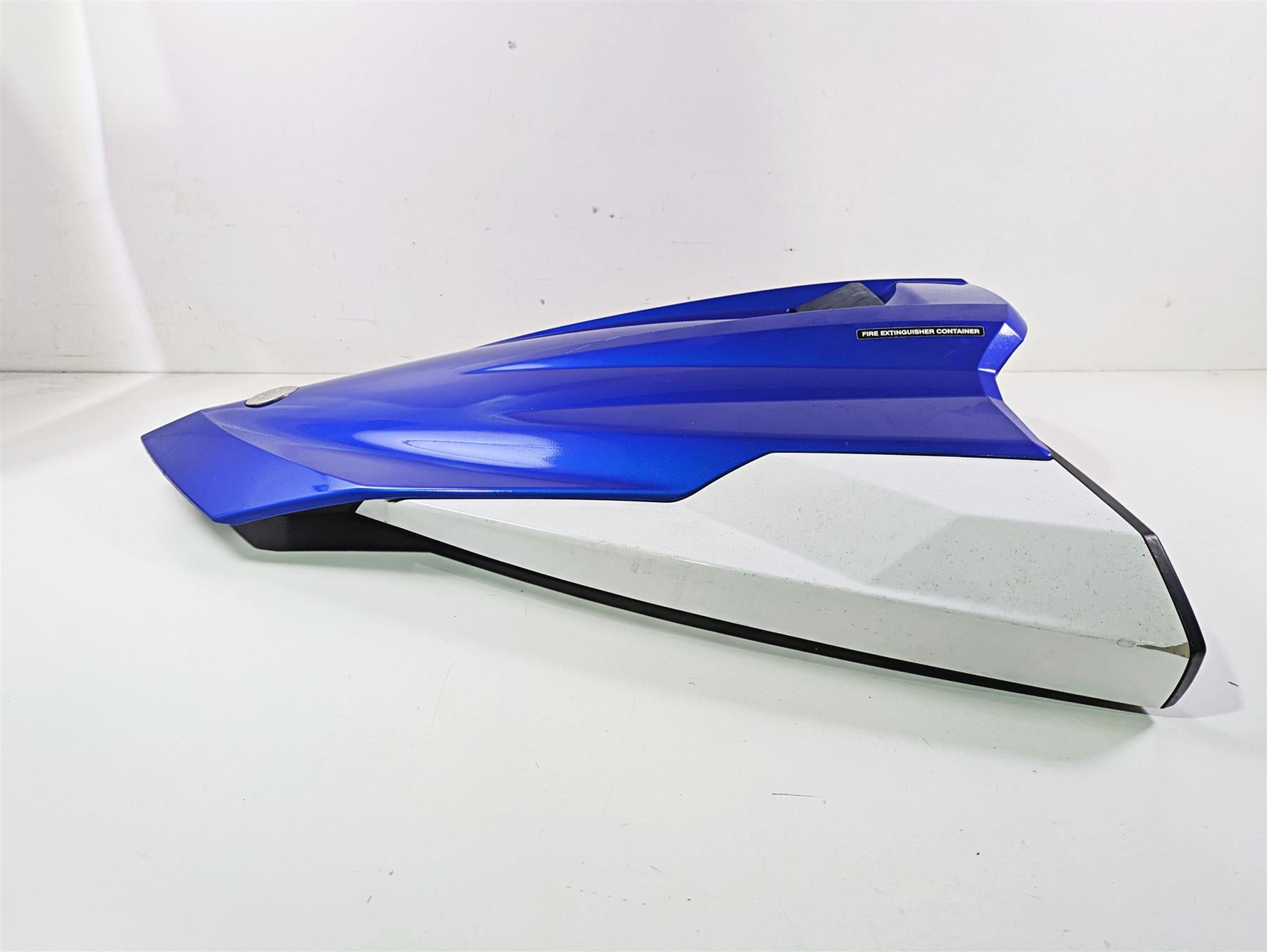 2019 Yamaha VX Cruiser HO 1800 Front Hood Fairing & Mirror Set F2X-U517B-10 {{ shop.shopifyCountryName }} - Mototech271