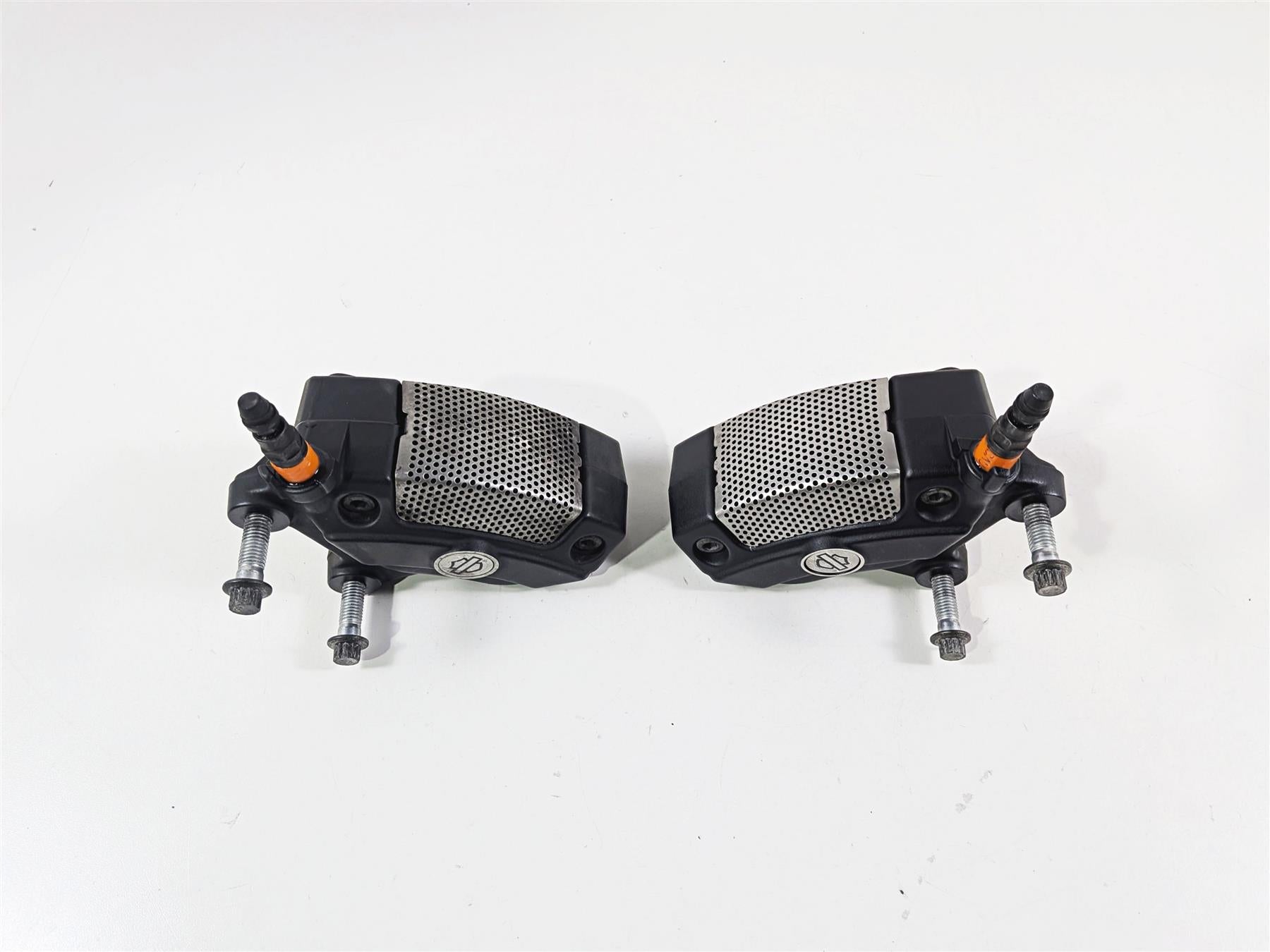 2020 Harley Touring FLTRK Road Glide Front Brake Caliper Set 43027-08 44023-08 {{ shop.shopifyCountryName }} - Mototech271