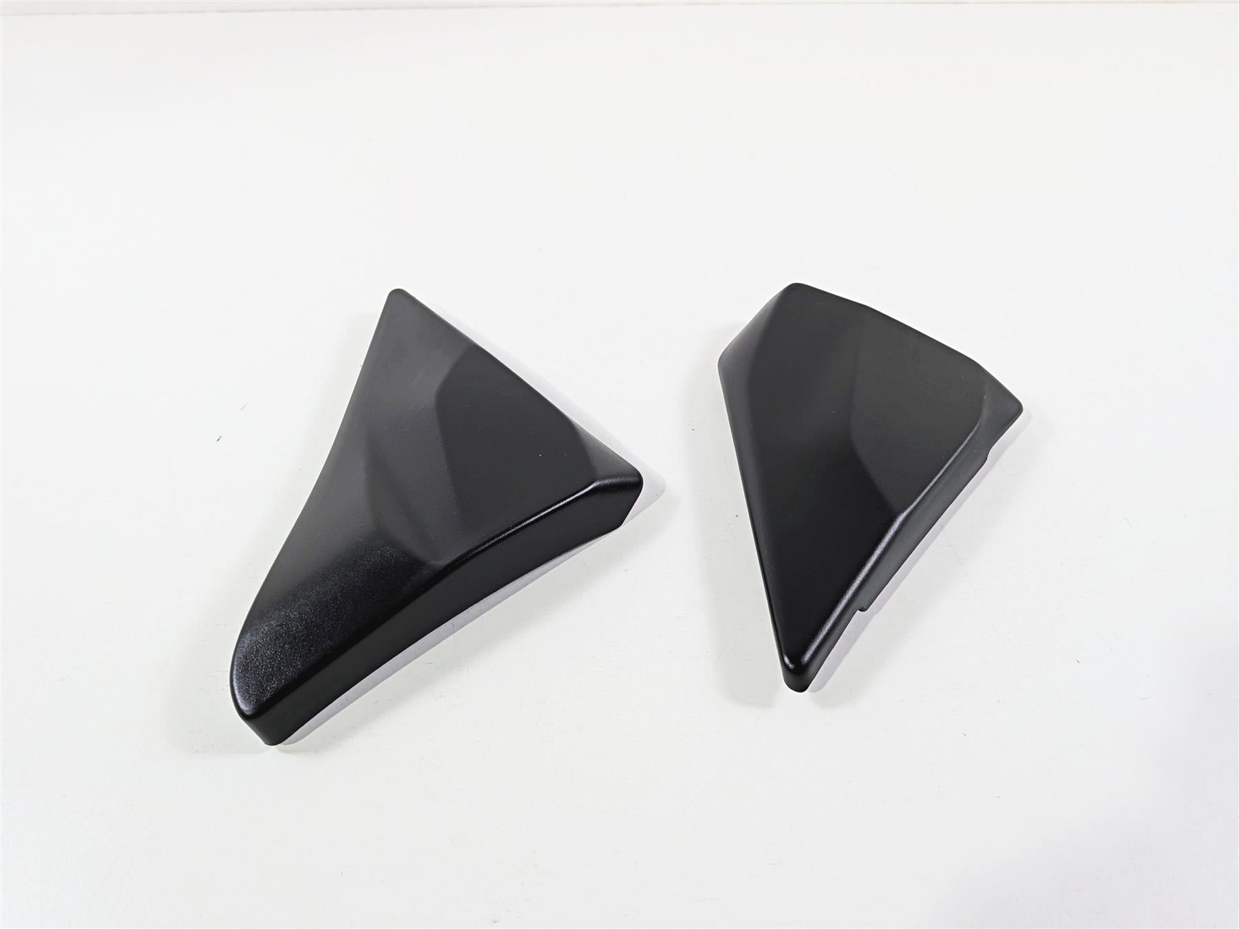 2023 BMW R1250RT RTP K52 Black Side Infill Trim Cover Fairing Set 46638534861 {{ shop.shopifyCountryName }} - Mototech271