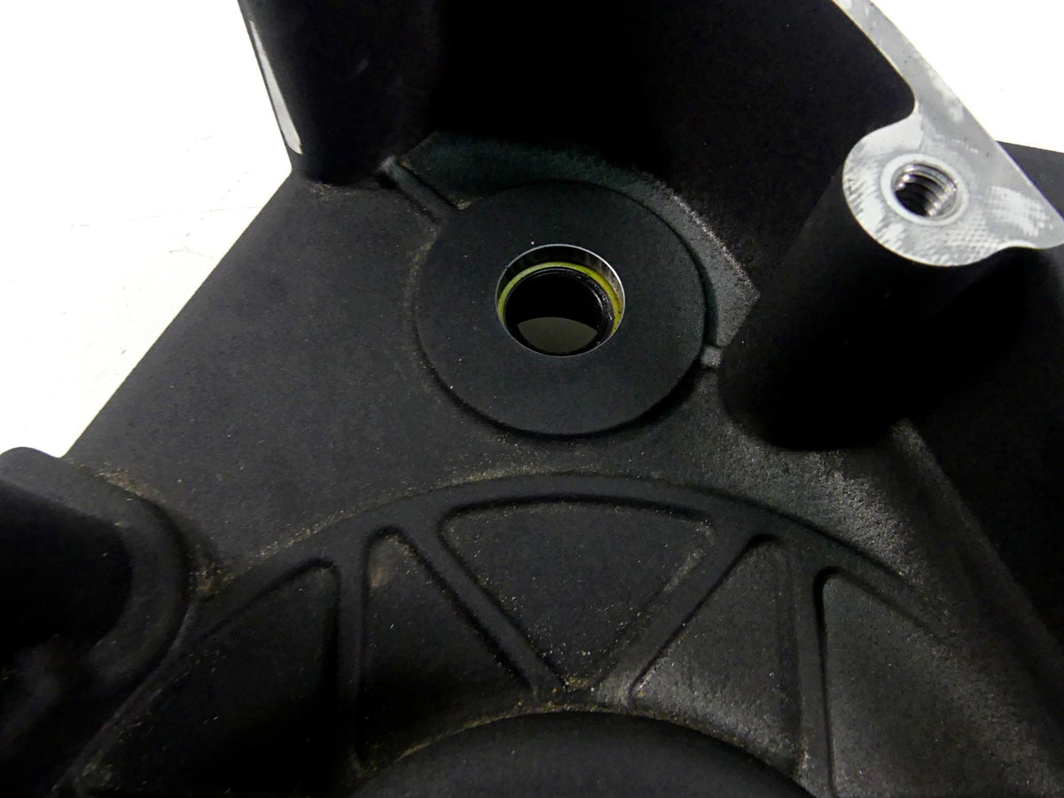 2002 Harley FLSTCI Softail Heritage Inner Primary Drive Clutch Cover 60620-94B {{ shop.shopifyCountryName }} - Mototech271