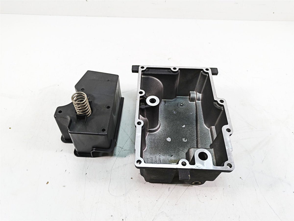 2015 Harley FXDL Dyna Low Rider Transmission Oil Pan Bottom Baffle Tray 26071-02 {{ shop.shopifyCountryName }} - Mototech271