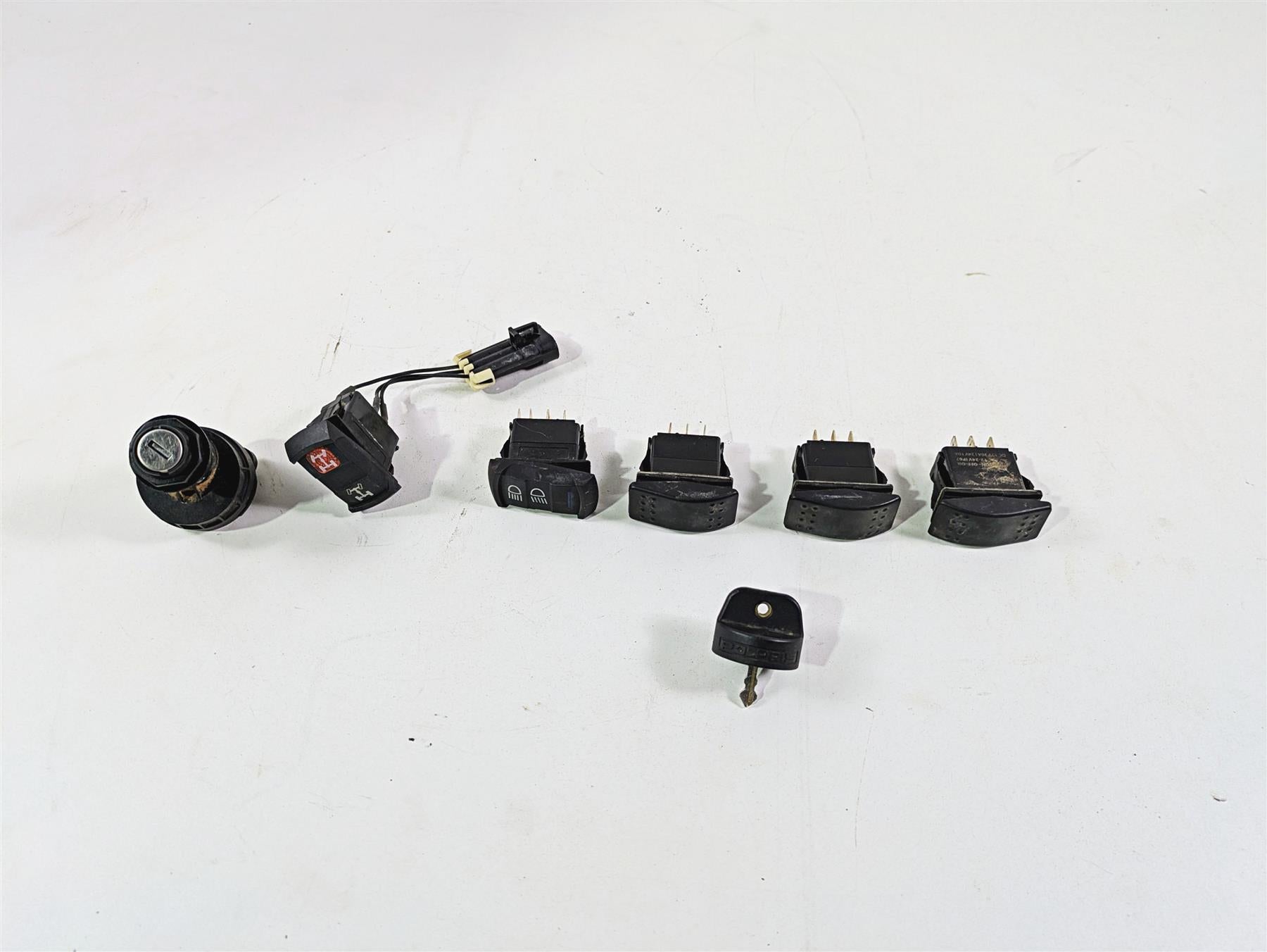 2019 Polaris RZR XP 1000 Highlifter Ignition Awd Lights Switch Set + Key 4016058 {{ shop.shopifyCountryName }} - Mototech271