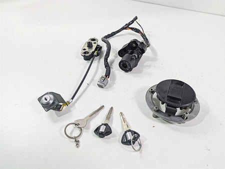 2006 Suzuki GSXR1000 K6 Ignition Switch Key Lock Set READ 37101-40820 {{ shop.shopifyCountryName }} - Mototech271