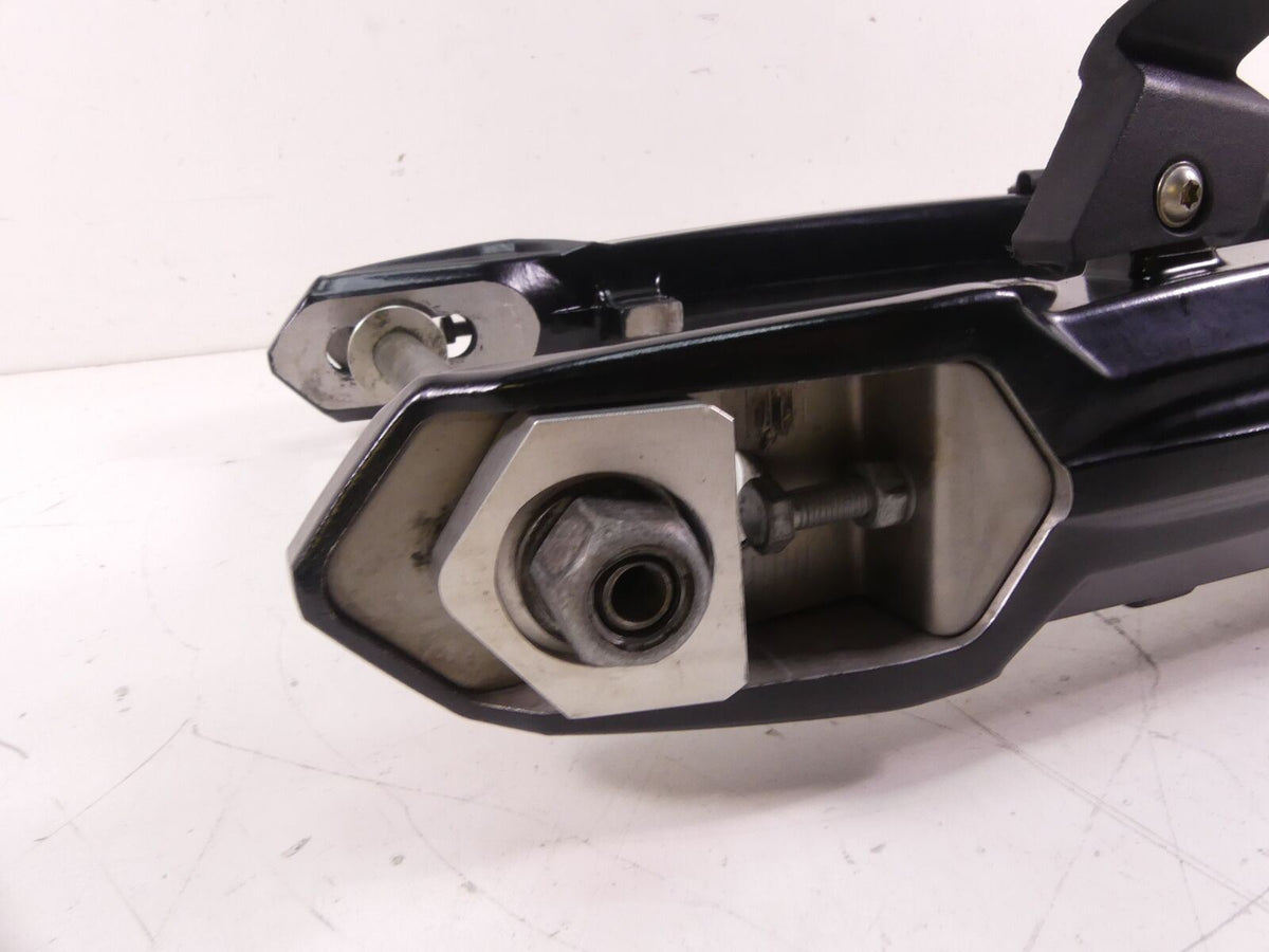 2010 BMW F800GS K72 Straight Swingarm Rear Swing Arm + Axle 20mm 33178549120 {{ shop.shopifyCountryName }} - Mototech271