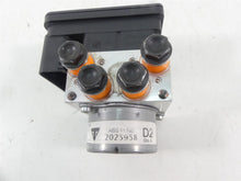 Load image into Gallery viewer, 2019 Triumph Street Triple 765R Abs Brake Pump Module Unit T2025960
