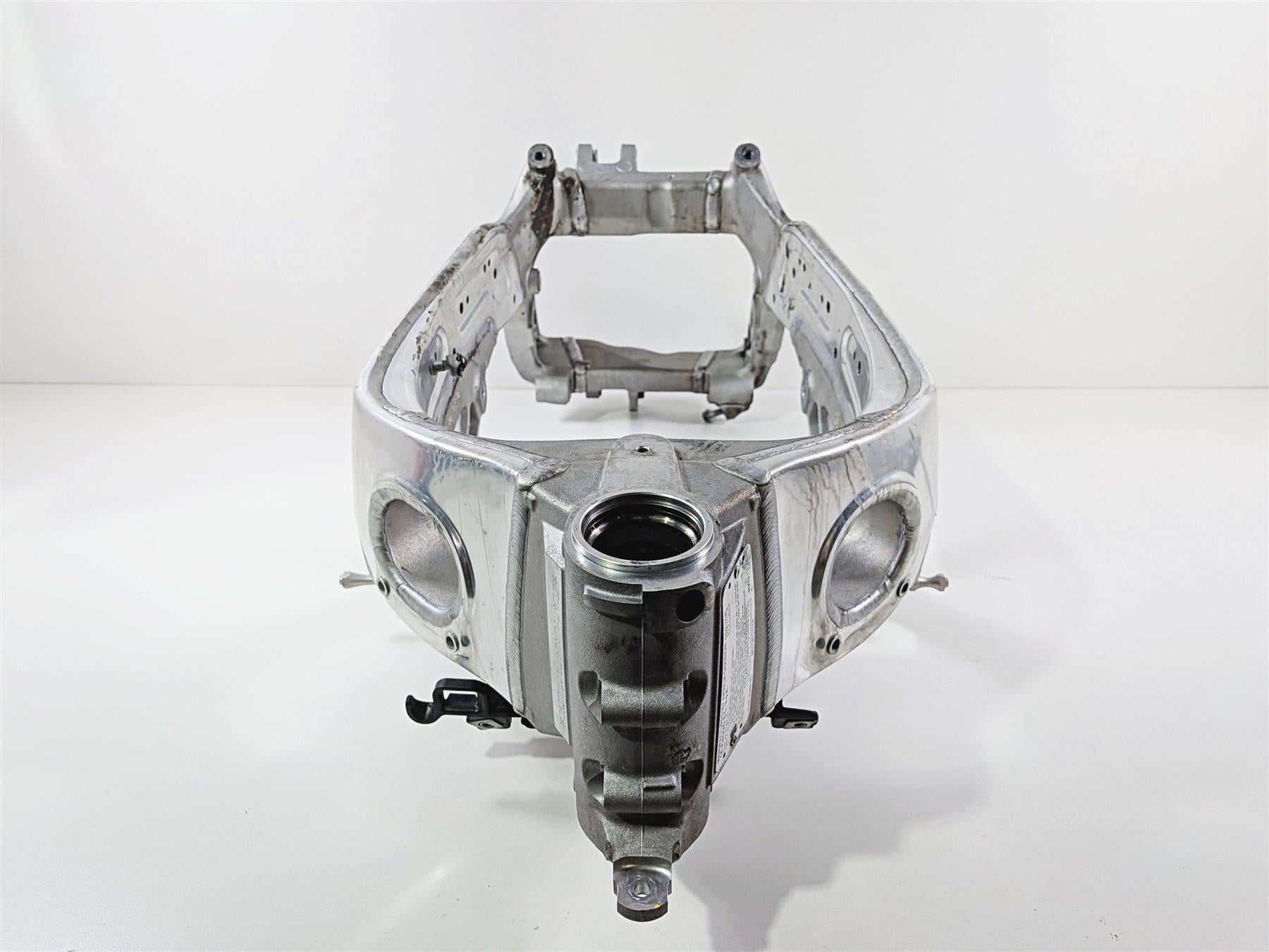 2016 Aprilia RSV 1100 Tuono V4 Factory Straight Main Frame Chassis Texas Salvage Title 858766 {{ shop.shopifyCountryName }} - Mototech271