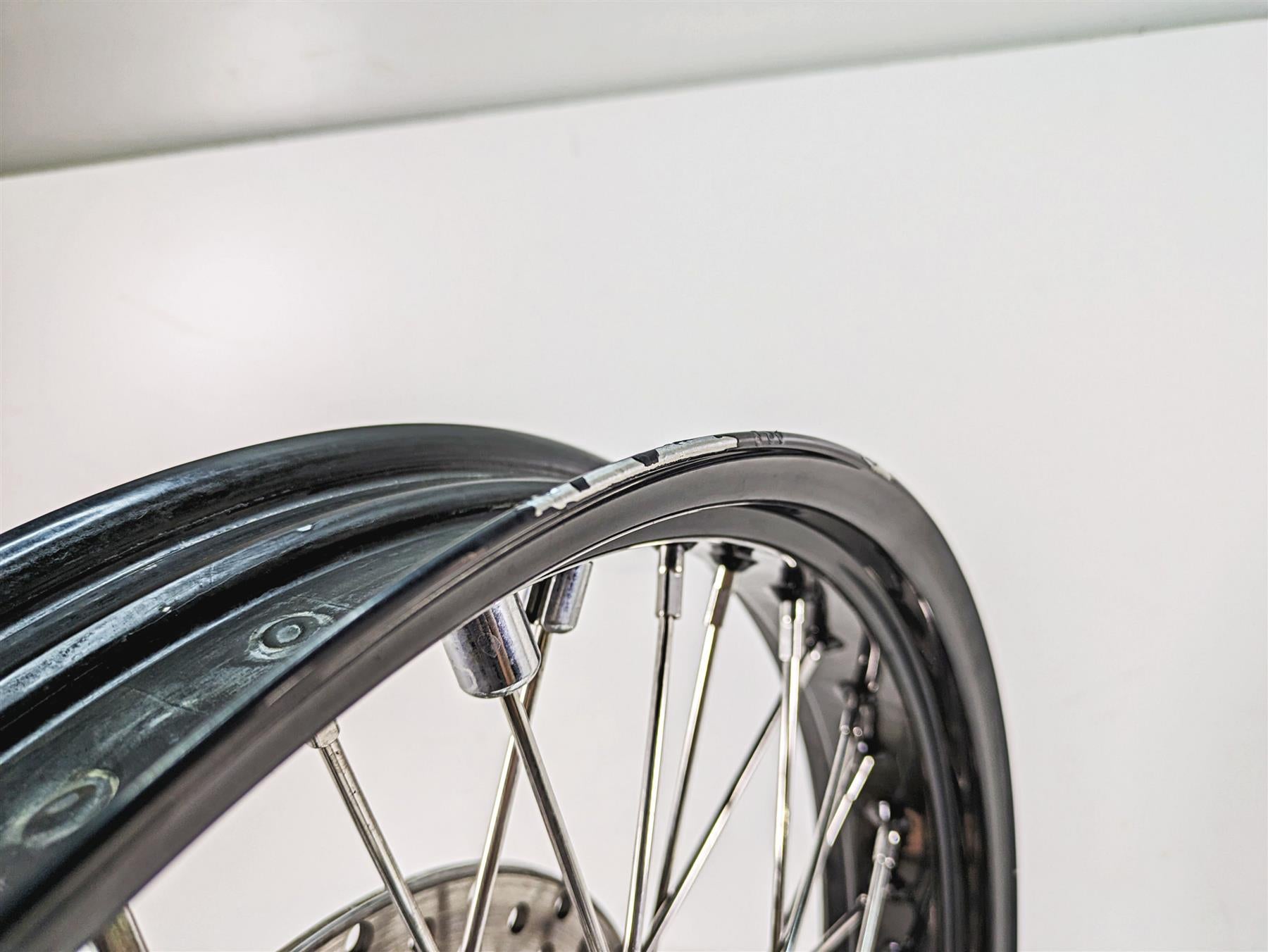 2020 Harley Softail FXBB Street Bob 21x3 40 Spoke Front Wheel - Read {{ shop.shopifyCountryName }} - Mototech271