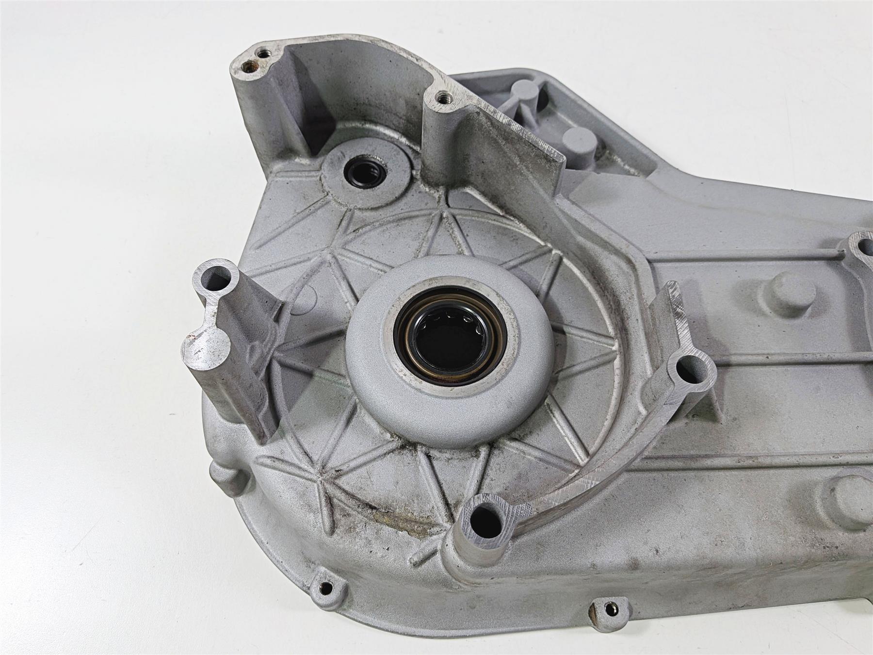 2006 Harley Touring FLHTCU SE CVO Electra Glide Inner Primary Cover 60677-01-Mototech271
