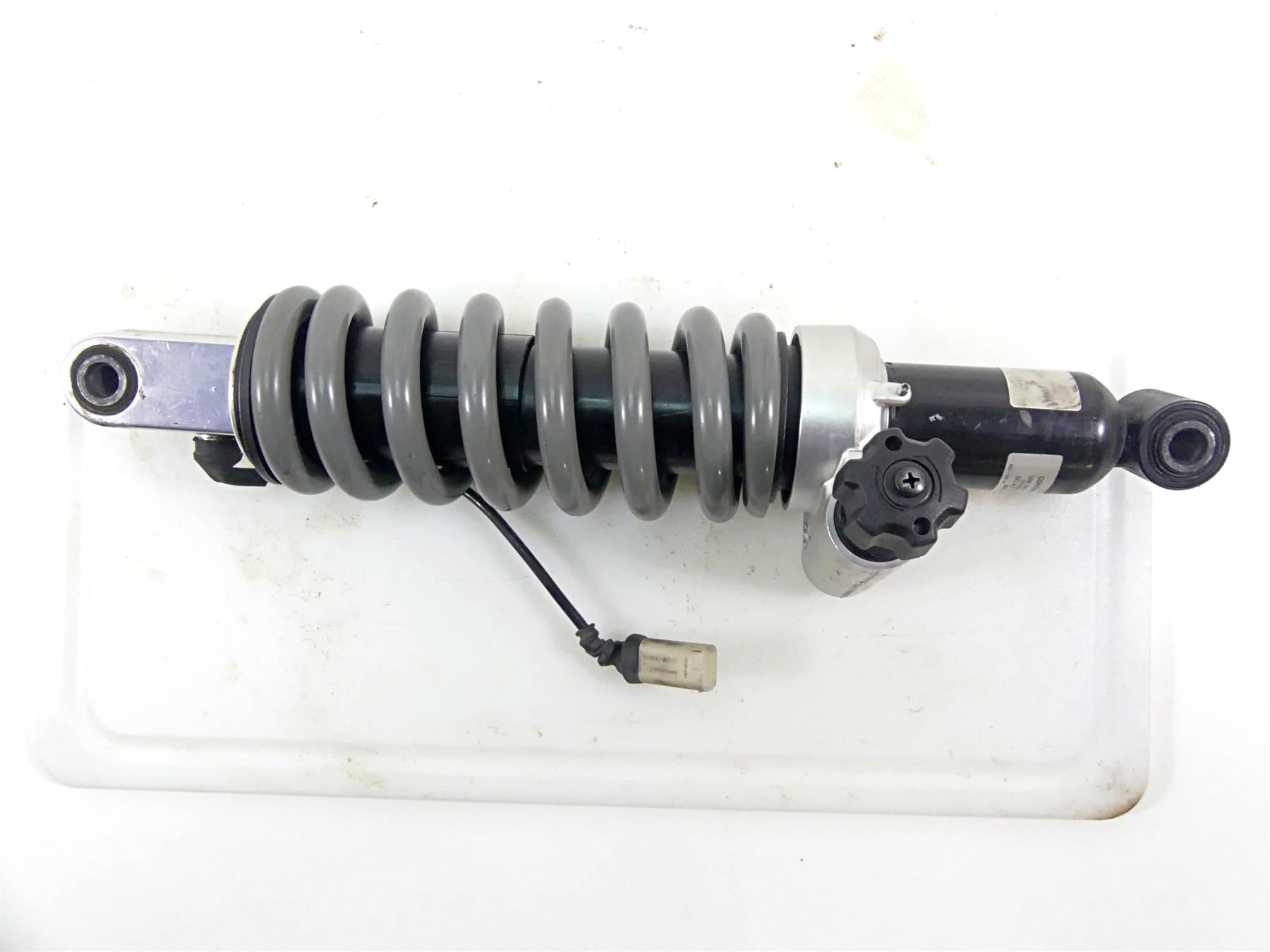 2013 BMW F800GS STD K72 Rear Shock Damper Esa Standard Height 33548522113 {{ shop.shopifyCountryName }} - Mototech271