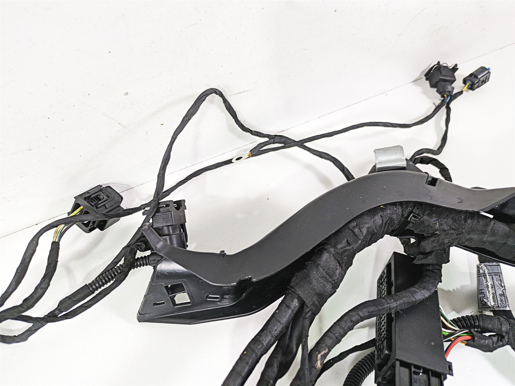 2014 BMW R1200 RT RTW K52 Main & Engine Wiring Harness Central Locking ESA 61118554241 {{ shop.shopifyCountryName }} - Mototech271