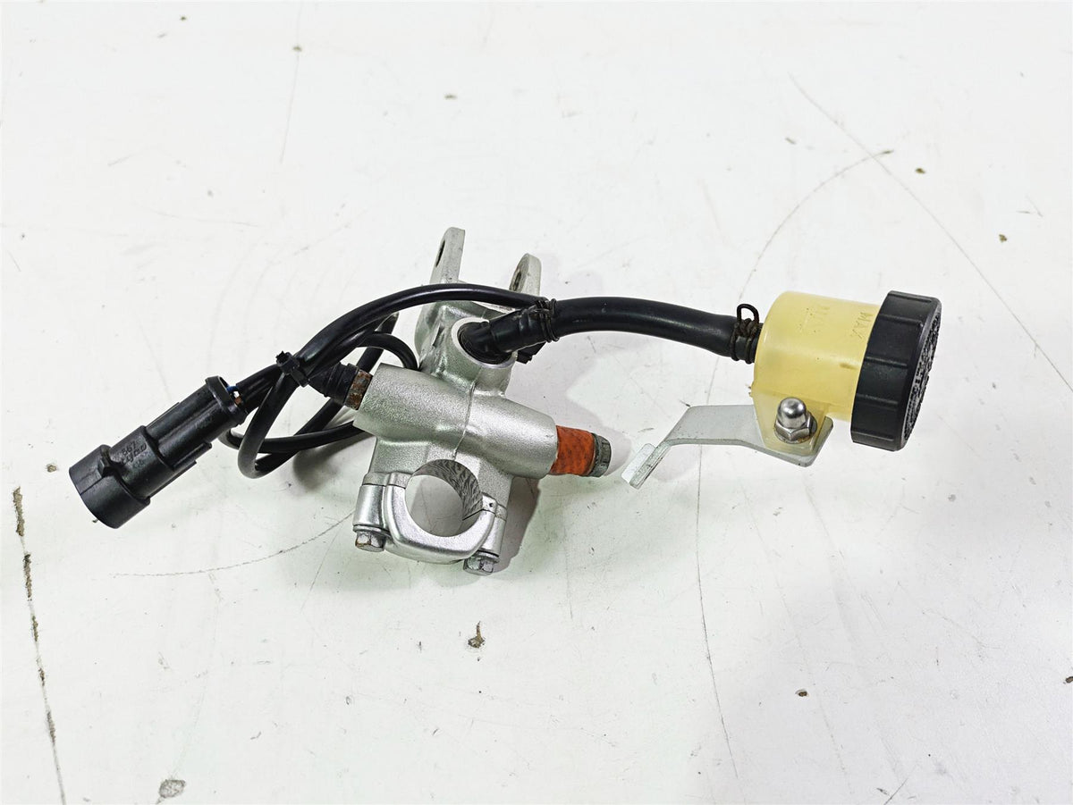 2008 Aprilia RSVR 1000 Factory Brembo Clutch Radial Master Cylinder AP8176193 {{ shop.shopifyCountryName }} - Mototech271