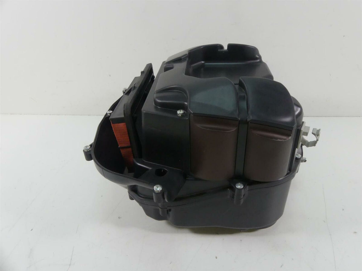 2020 Yamaha VMX17 1700 Air Box Filter Breather Cleaner Set 2S3-14411-00-00 {{ shop.shopifyCountryName }} - Mototech271