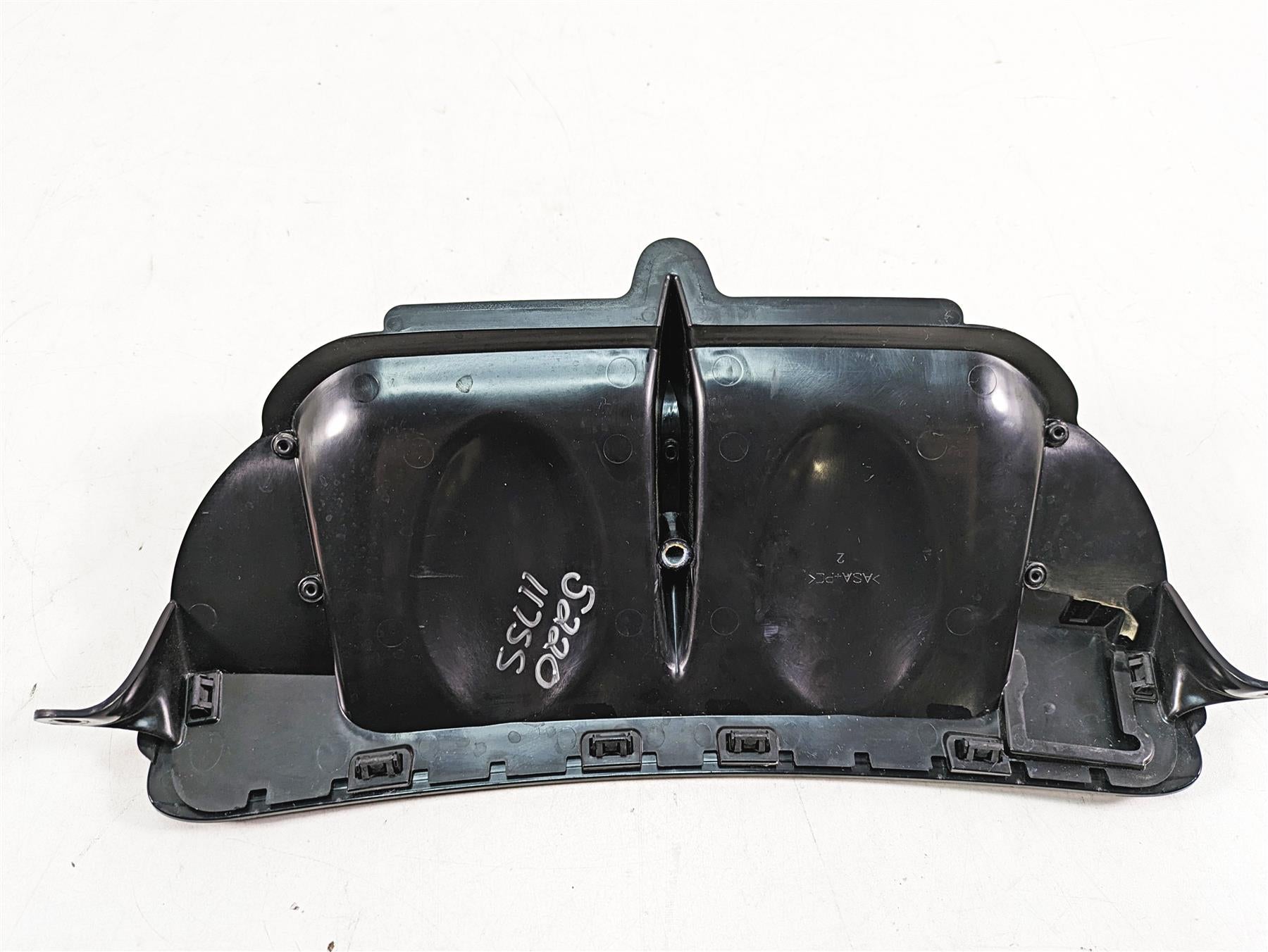 2020 Harley Touring FLHX Street Glide Front Fairing Air Duct Inlet Vent 29200088 {{ shop.shopifyCountryName }} - Mototech271