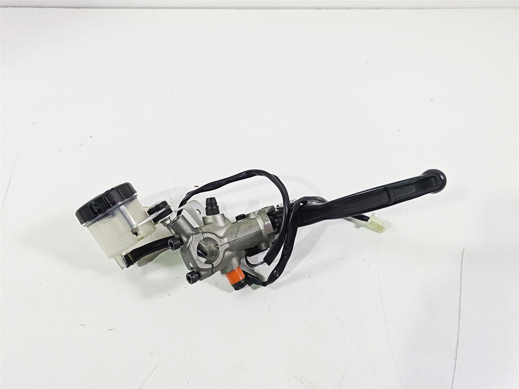 2015 Ducati Hypermotard 821 SP Front Radial Brake Master Cylinder 62440821A {{ shop.shopifyCountryName }} - Mototech271