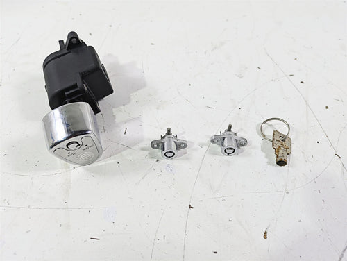 2007 Harley Touring FLHTCU SE CVO E-Glide Ignition Switch Key Lock Set 71572-06 | Mototech271