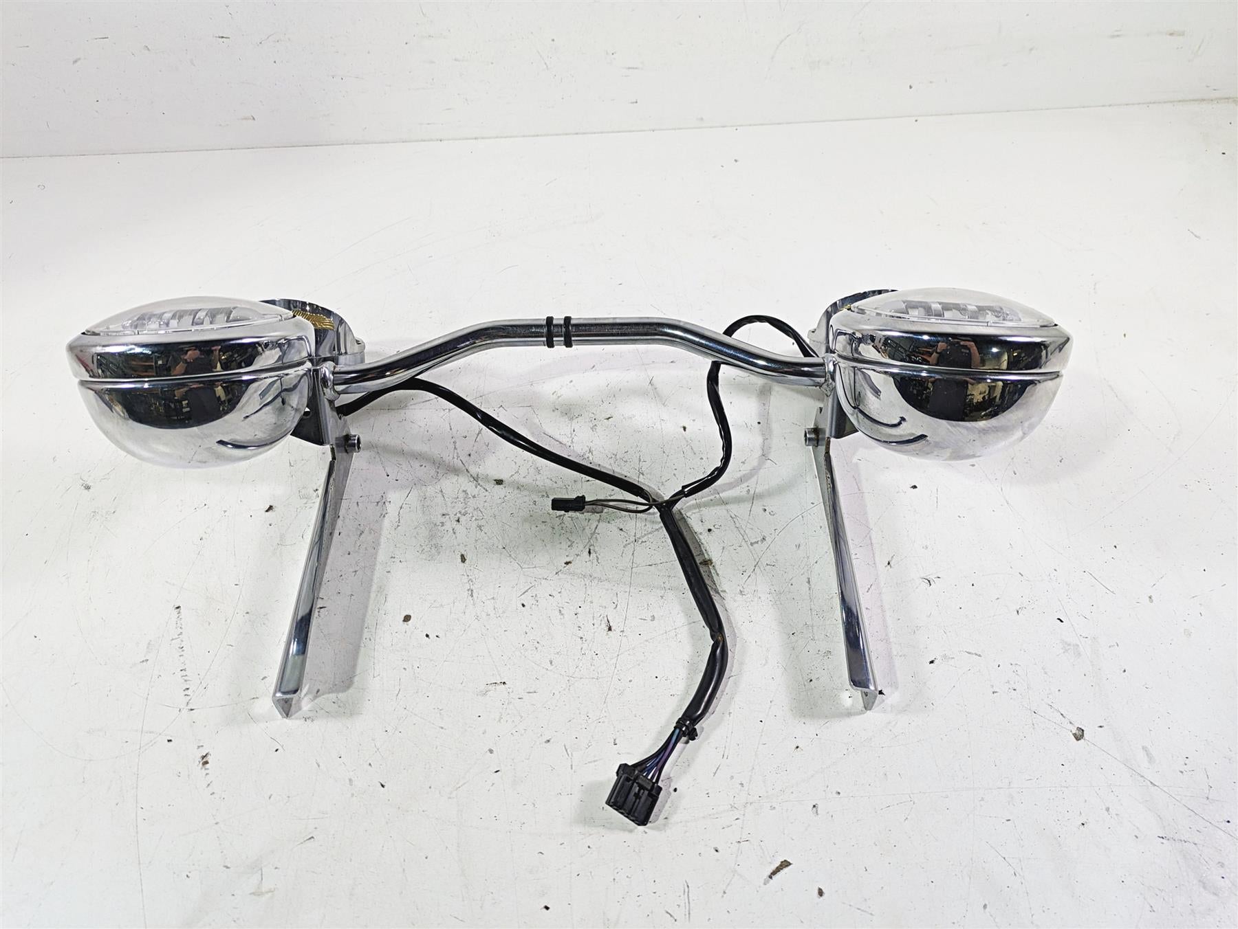 2002 Harley FLSTC Softail Heritage Front Spot Led Light & Blinker Set 58082-02A {{ shop.shopifyCountryName }} - Mototech271