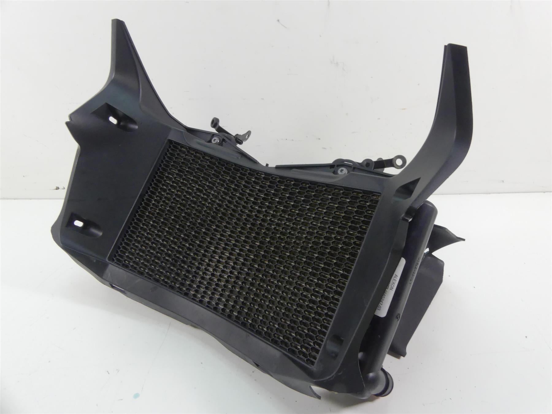 2020 BMW F850 GS K81 Rallye Radiator Fan Reservoir Cover 17118565248 17111600196 {{ shop.shopifyCountryName }} - Mototech271