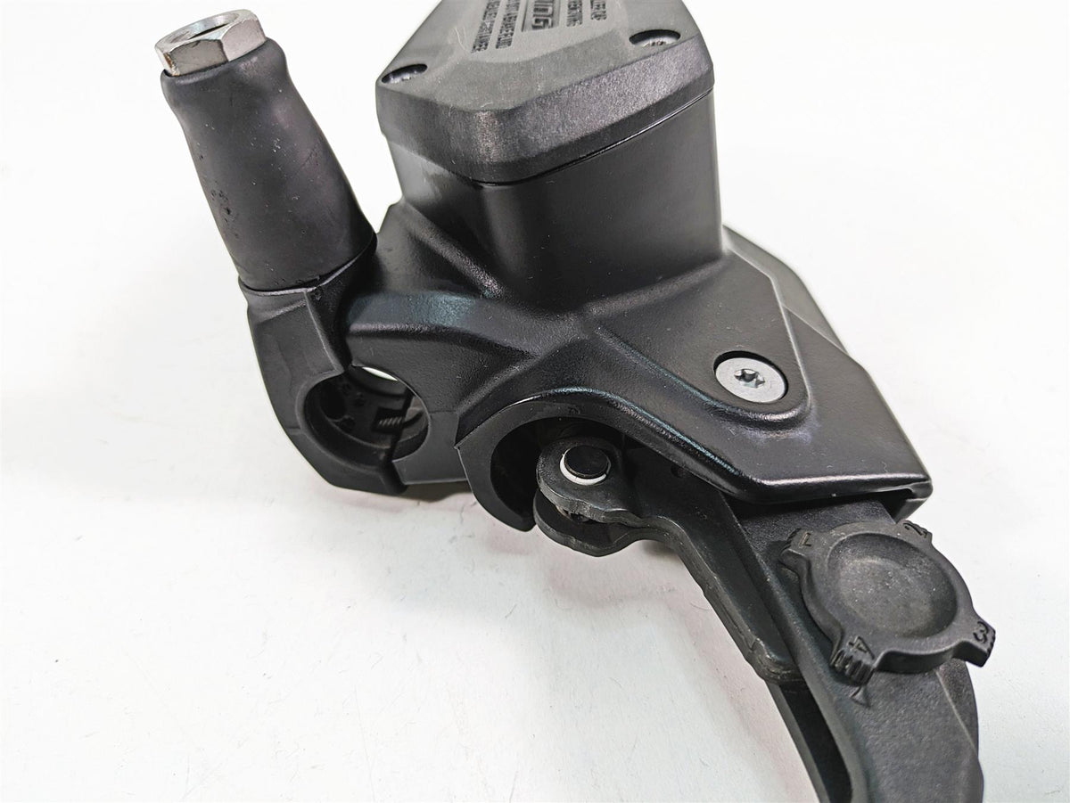 2016 BMW R1200R K53 Front Brake Master Cylinder + Lever 32728559604 {{ shop.shopifyCountryName }} - Mototech271