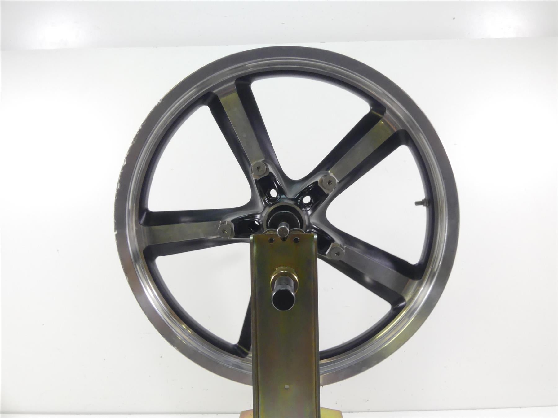 2011 Harley VRSCF Muscle Rod Straight Front Wheel Rim 19x3 - Read 41670-09 | Mototech271