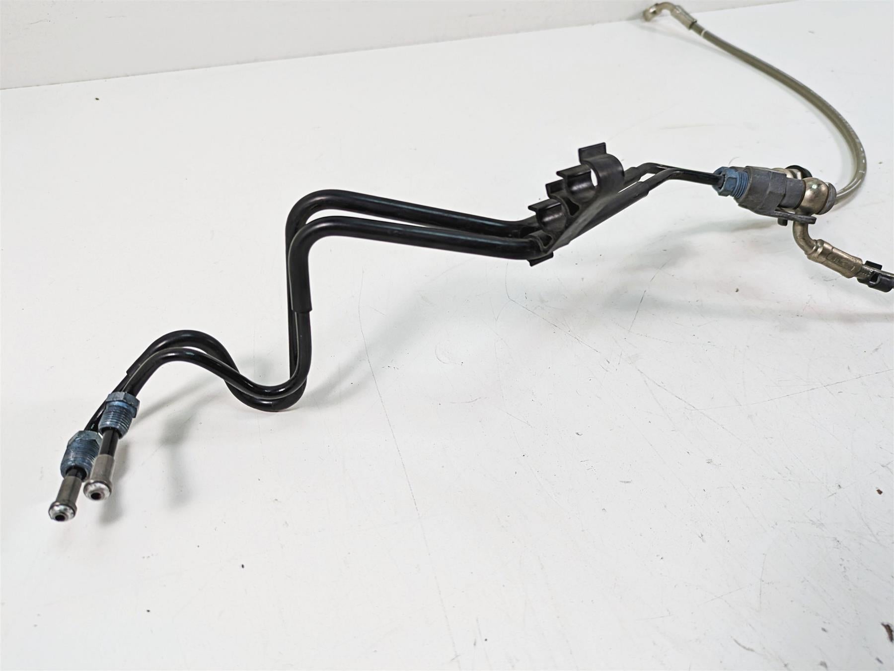 2007 BMW R1200RT K26 Front Abs Brake Line Hose Set 34327674996 {{ shop.shopifyCountryName }} - Mototech271