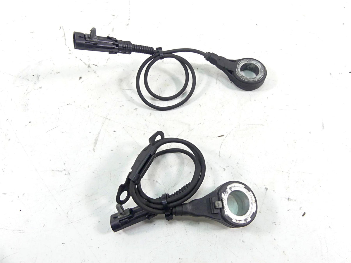 2010 Harley Touring FLHRC Road King Front Rear Abs Sensor Set 40614-08 40615-08 {{ shop.shopifyCountryName }} - Mototech271