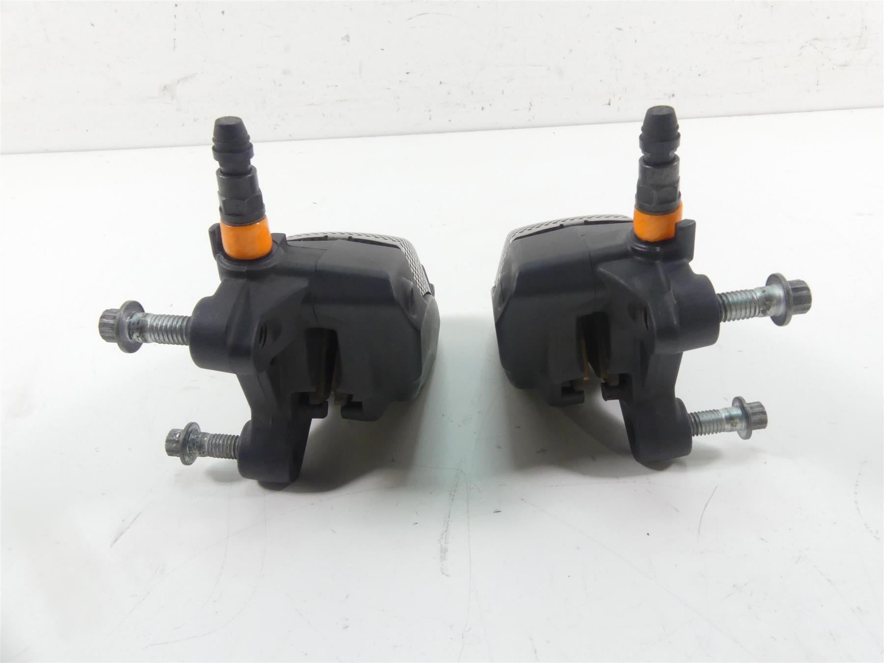 2011 Harley Touring FLTRU Road Glide Front Brake Caliper Set 43027-08 44023-08 {{ shop.shopifyCountryName }} - Mototech271