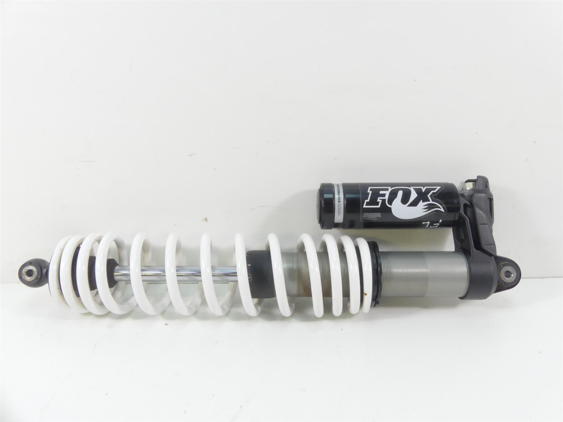 2018 Yamaha YXZ1000R EPS SS Straight Fox Front Left Shock Damper 2HC-F3350-01-0 {{ shop.shopifyCountryName }} - Mototech271