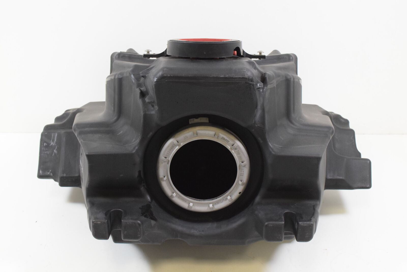 2013 BMW K1600GT K1600 GT K48 Fuel Gas Petrol Tank Reservoir 16117727351 {{ shop.shopifyCountryName }} - Mototech271